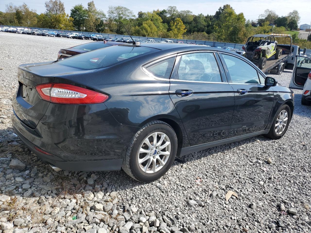 2015 Ford Fusion S - Image 3