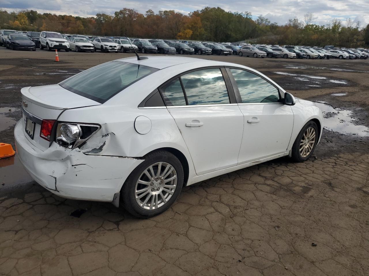 2012 Chevrolet Cruze - Image 3