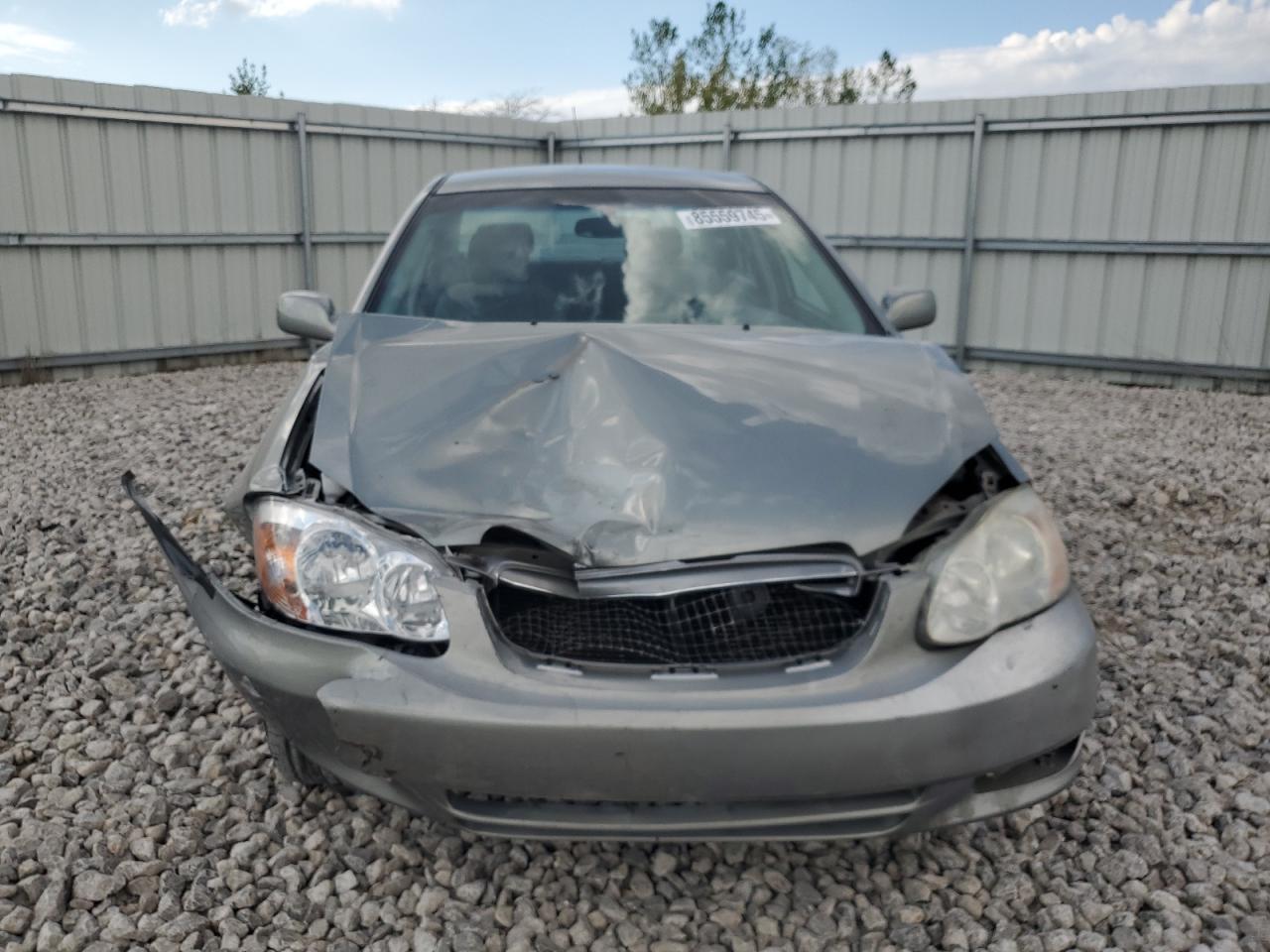 2004 Toyota Corolla Ce - Image 5