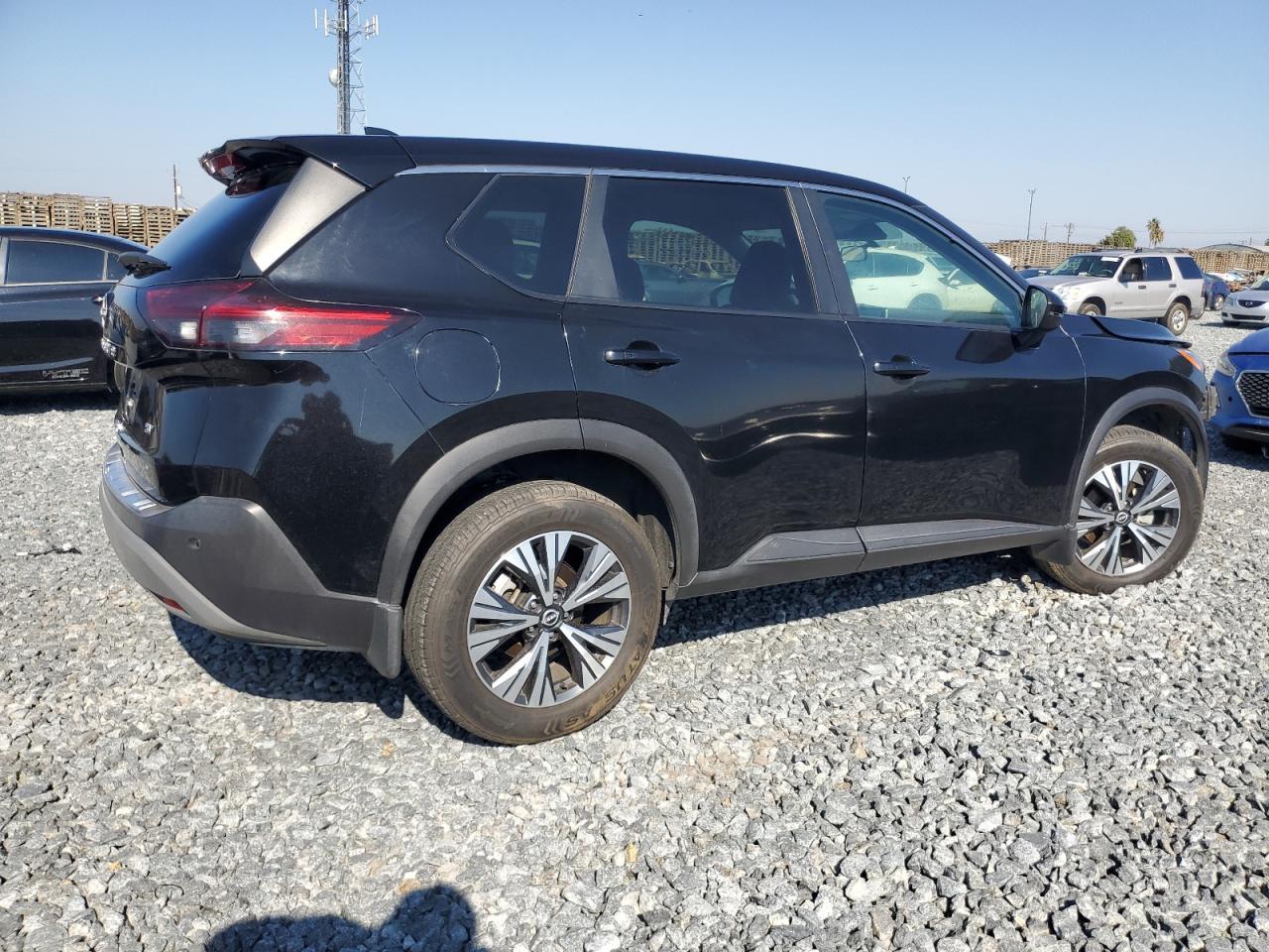 2022 Nissan Rogue Sv - Фото 3