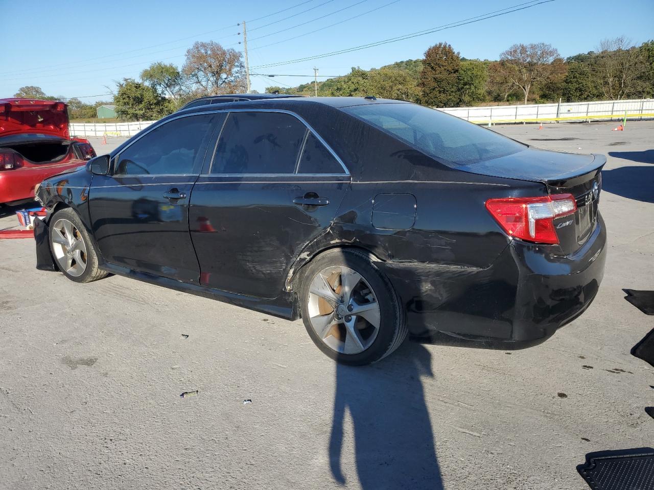 2012 Toyota Camry Base - Фото 2