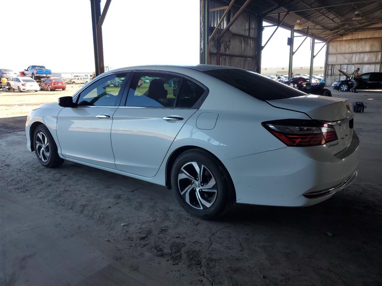 2016 Honda Accord Lx - Фото 2