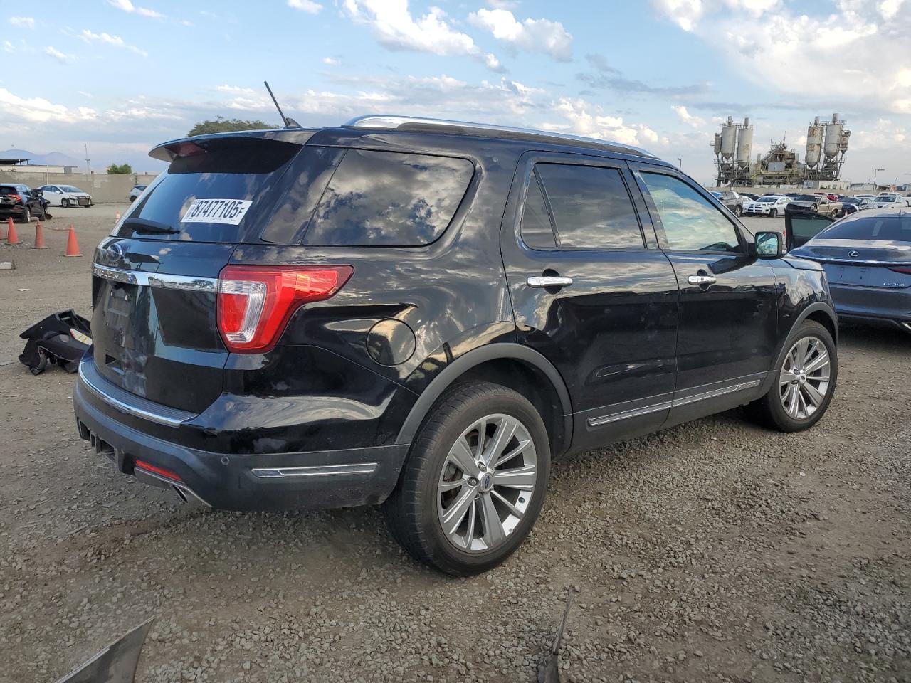 2019 Ford Explorer Limited - Фото 3