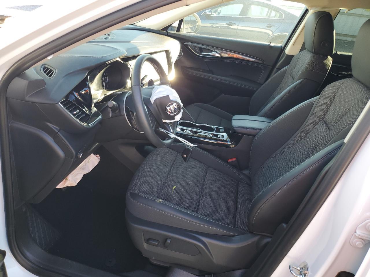 2022 Buick Envision Preferred - Image 7