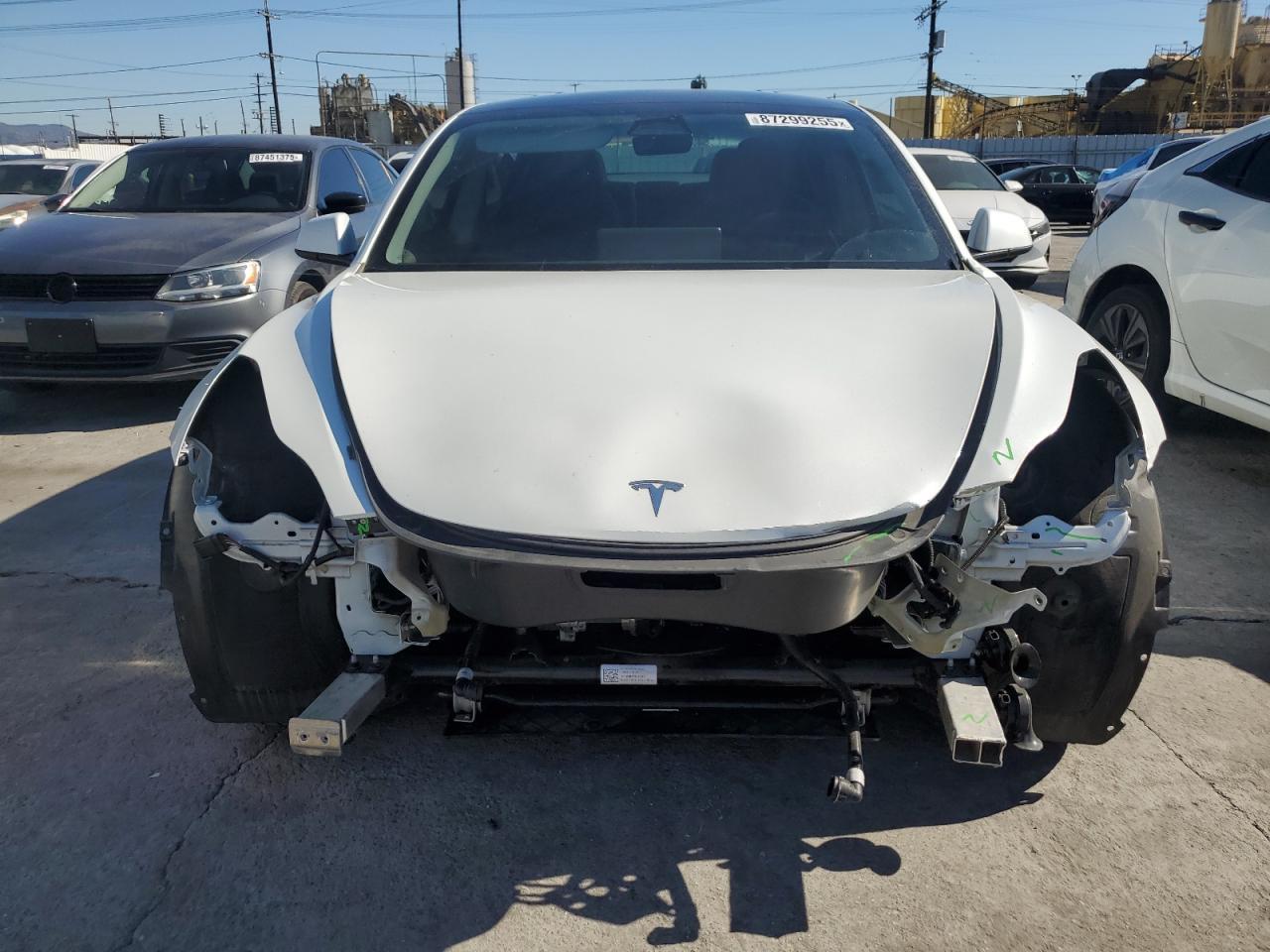 2023 Tesla Model 3 - Image 5
