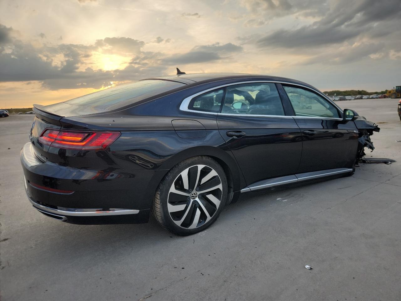 2021 Volkswagen Arteon Sel R-Line - Фото 3