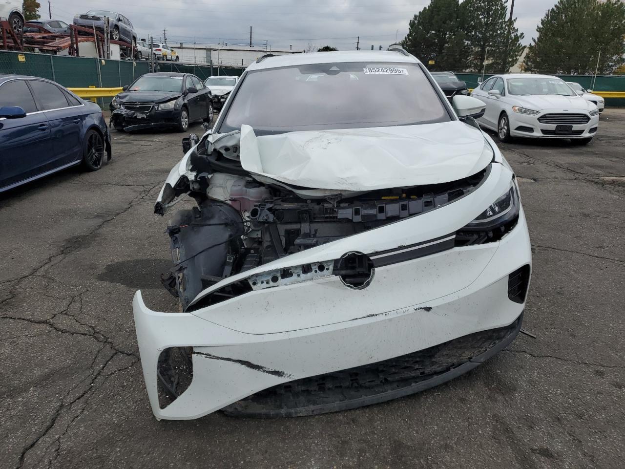 2023 Volkswagen Id.4 Pro - Image 5