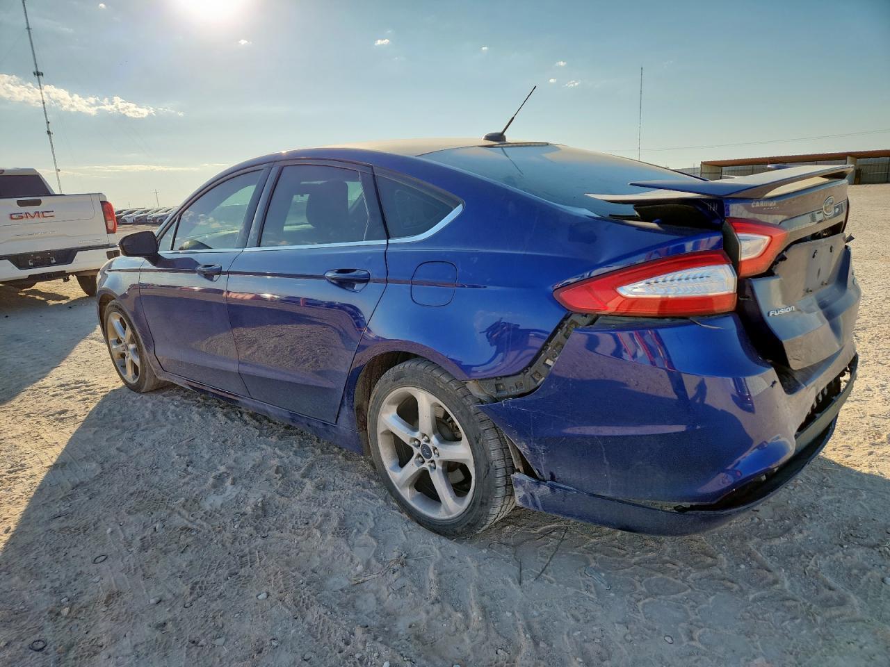 2015 Ford Fusion Se - Фото 2