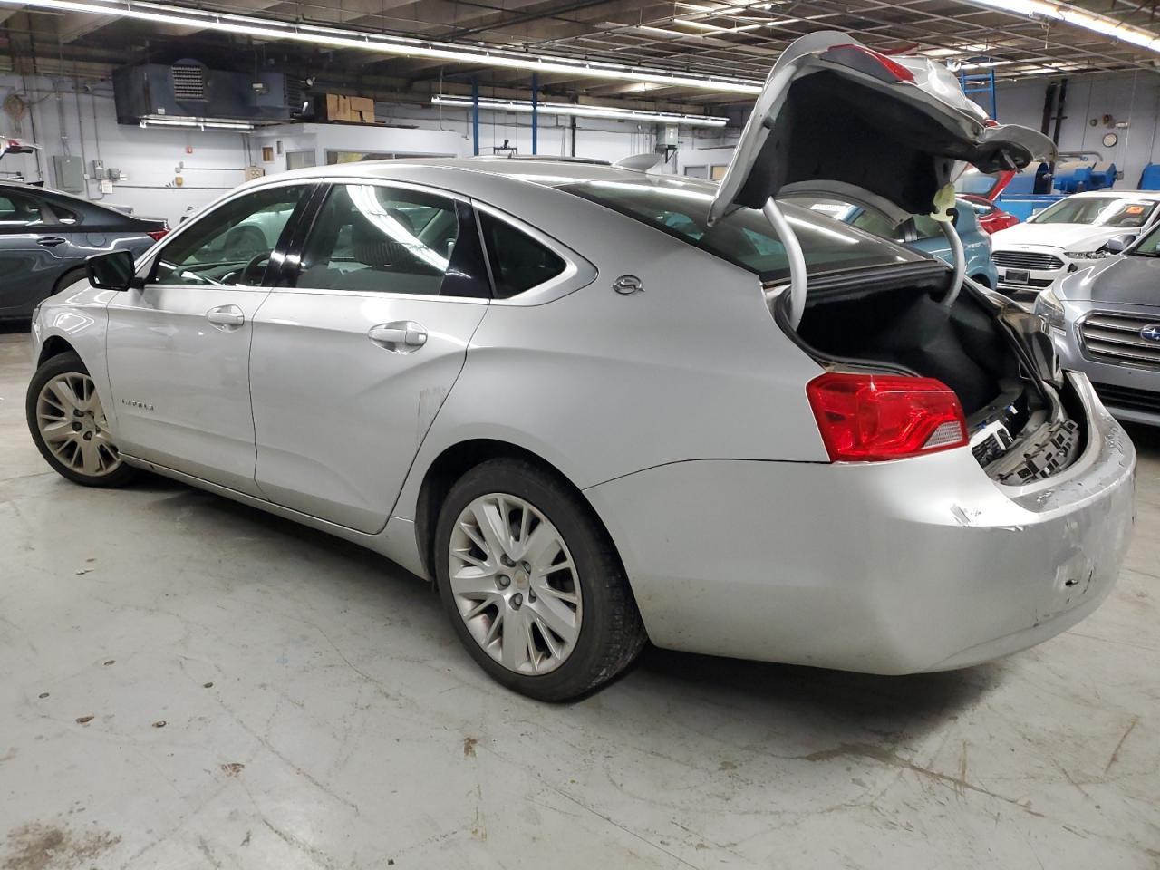 2015 Chevrolet Impala Ls - Фото 2