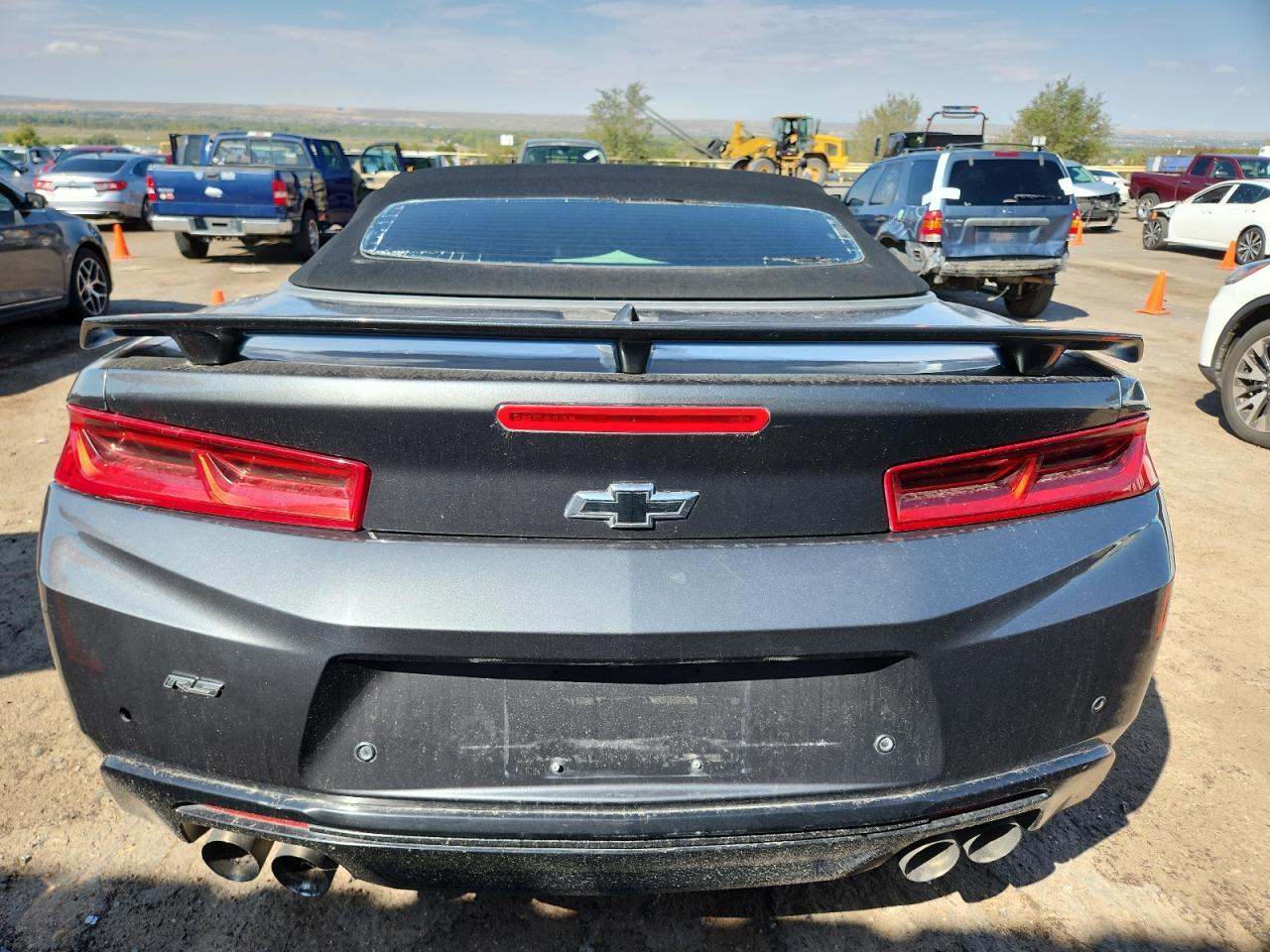 2017 Chevrolet Camaro Ls - Фото 6