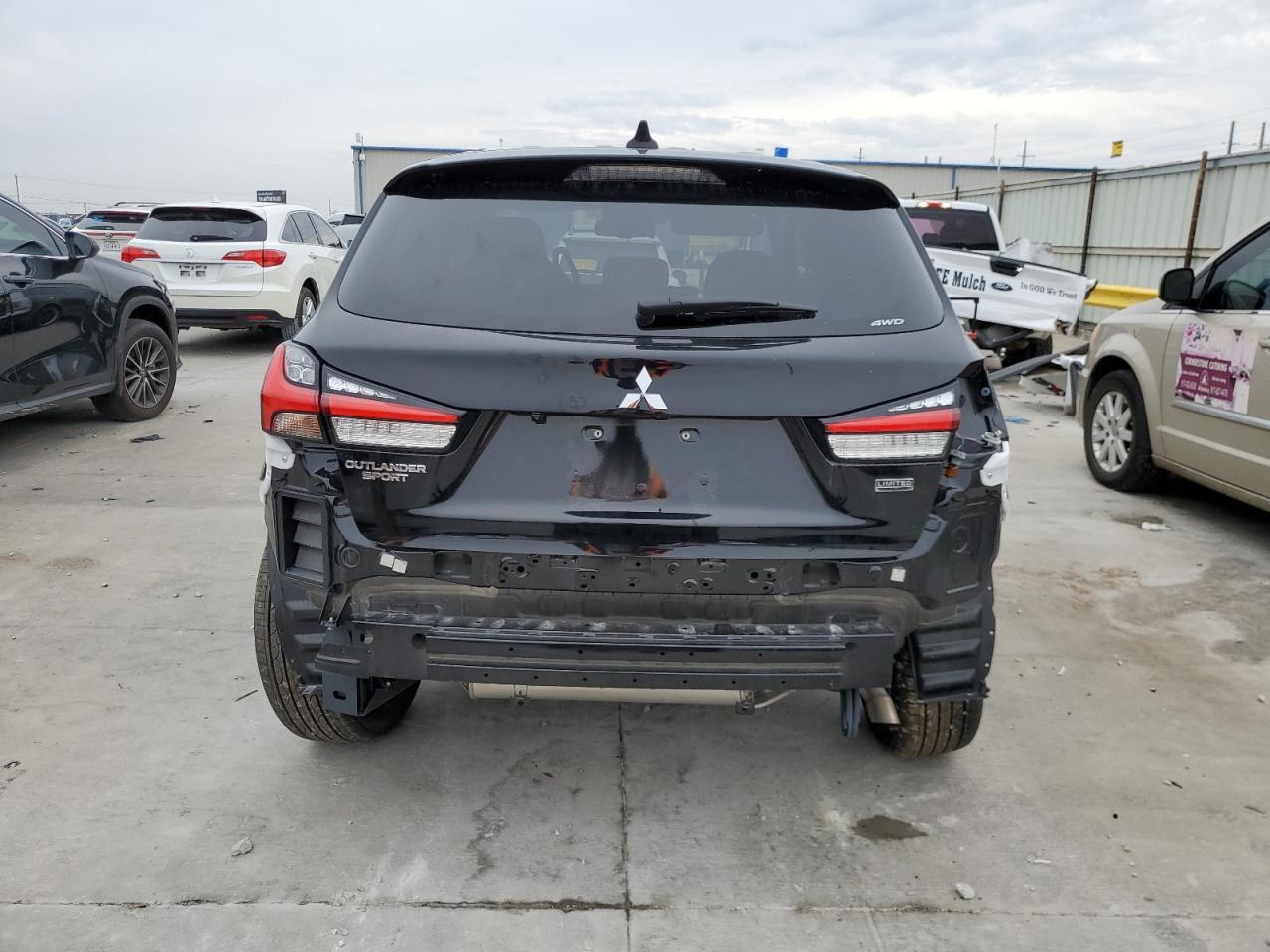 2025 Mitsubishi Outlander Sport S - Image 6