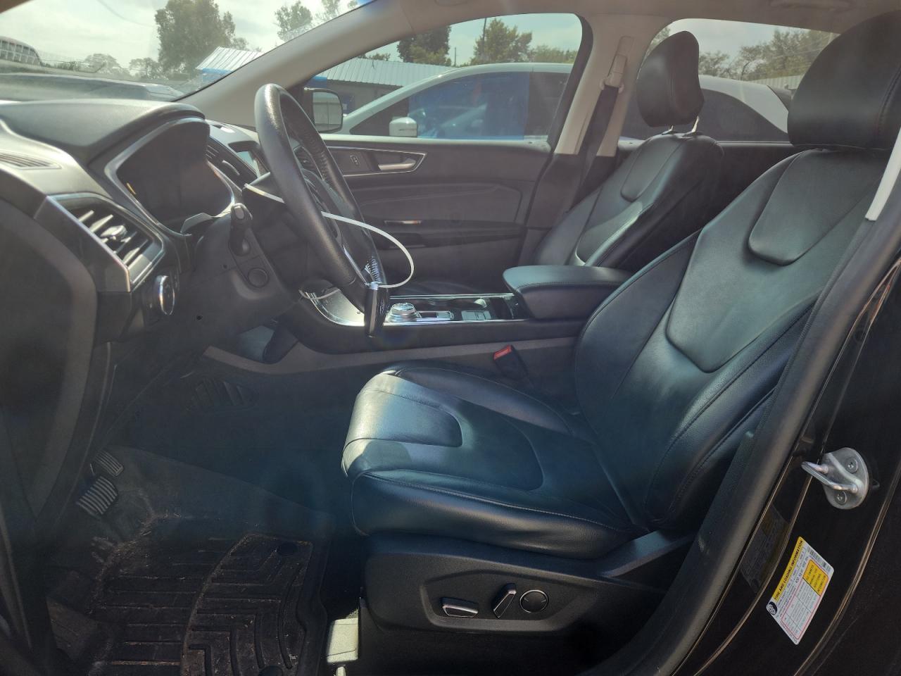 2019 Ford Edge Titanium - Image 7