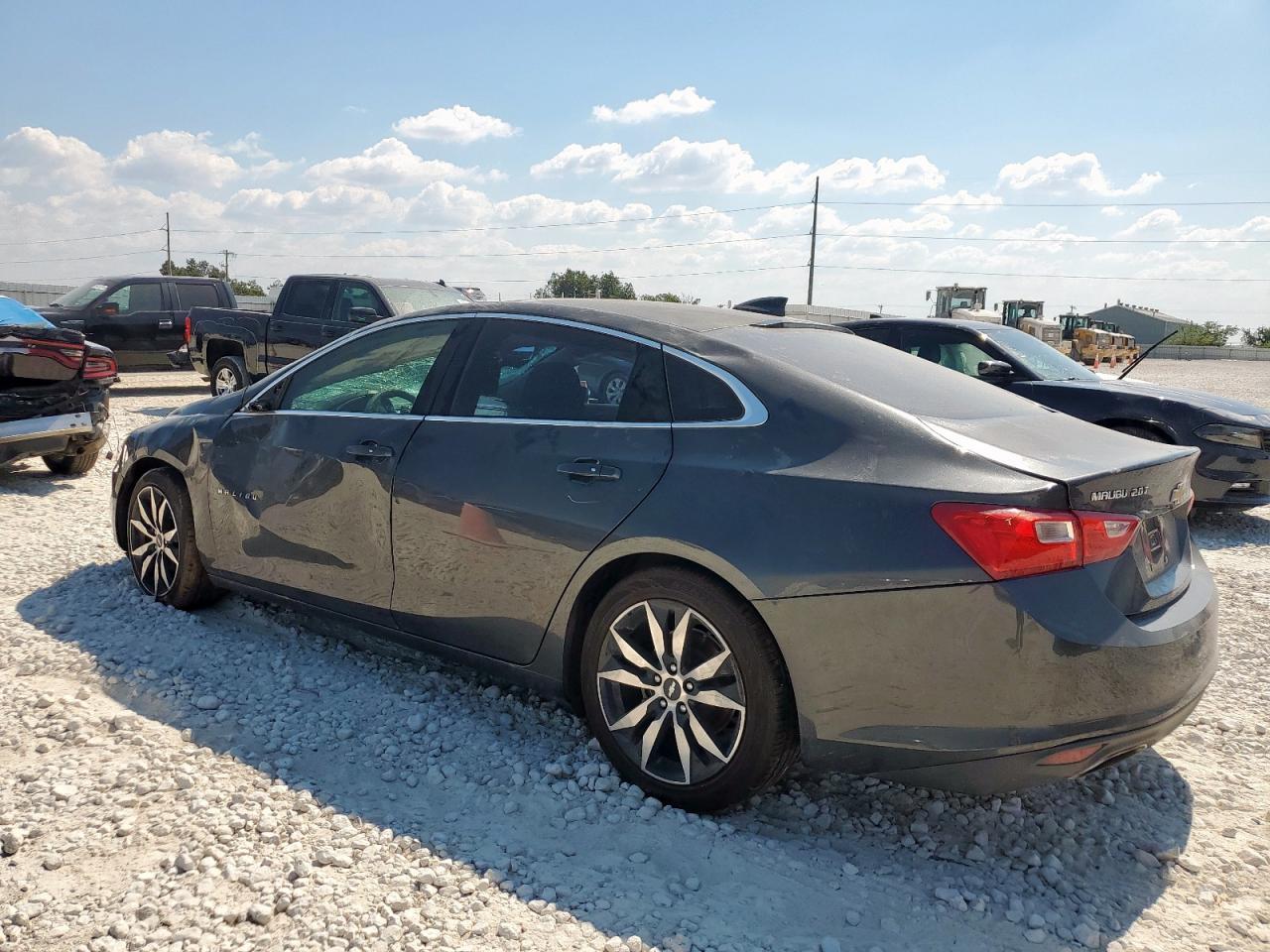 2016 Chevrolet Malibu Lt - Фото 2