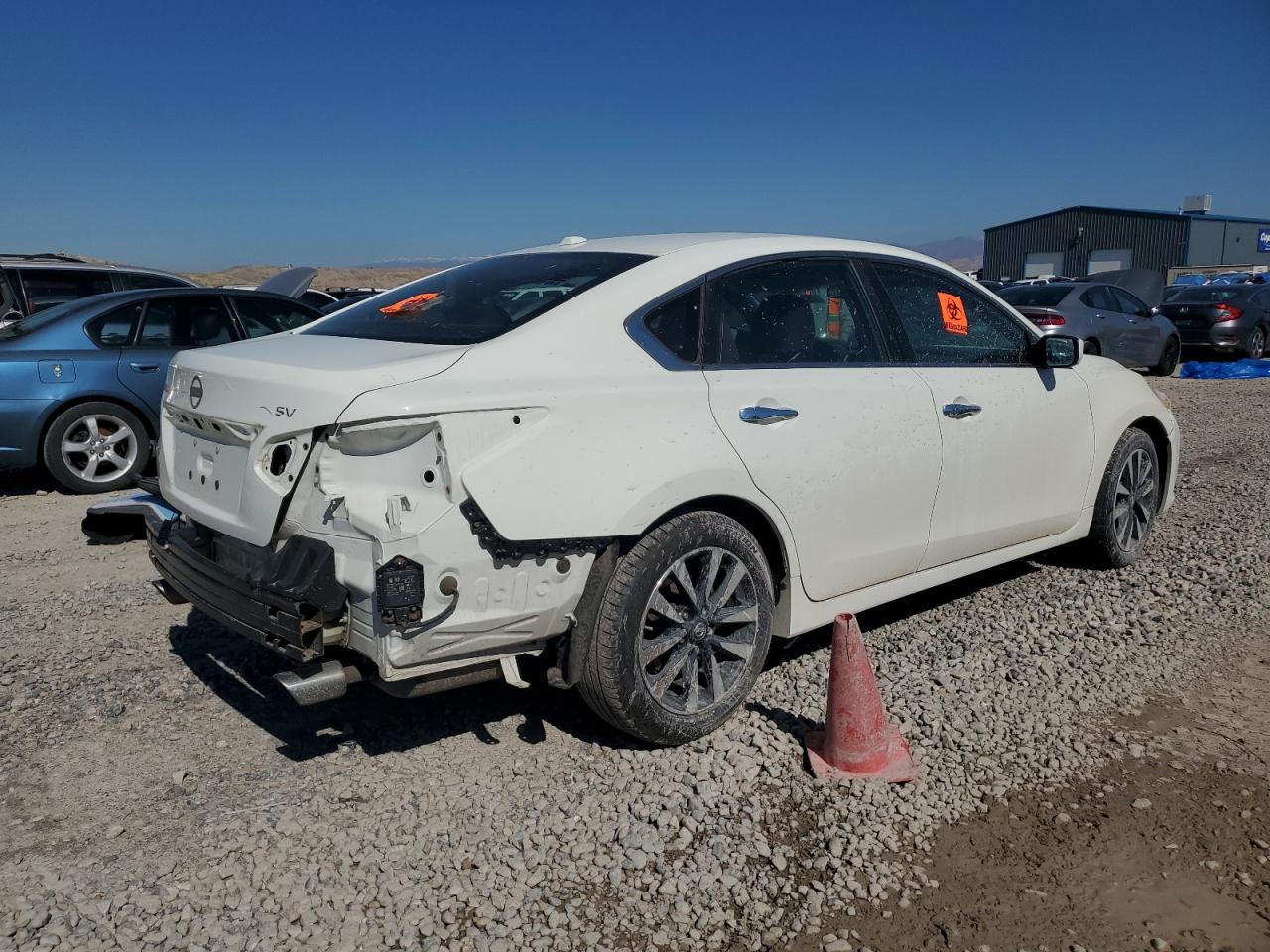 2018 Nissan Altima 2.5 - Image 3