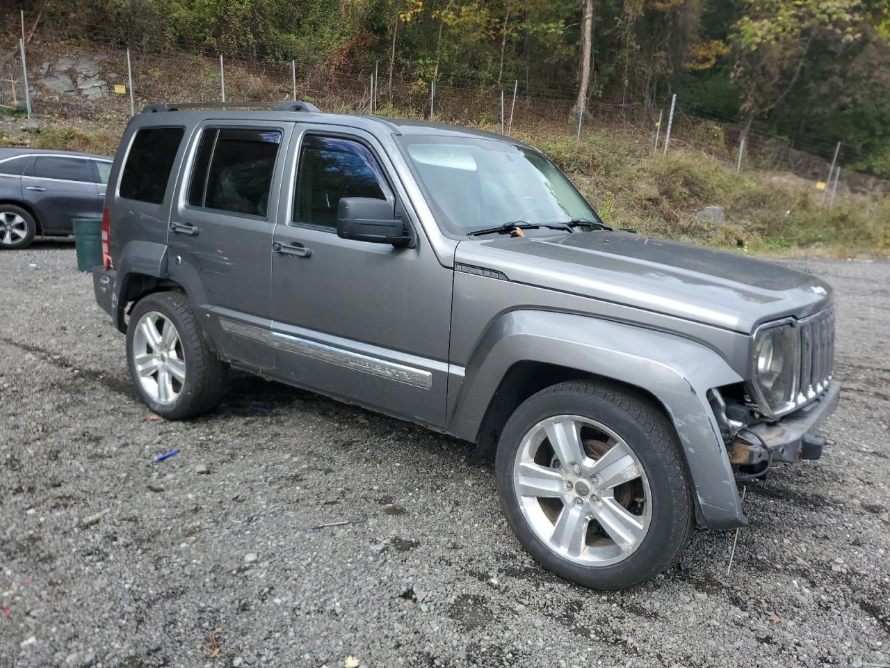 2012 Jeep Liberty Jet - Фото 4