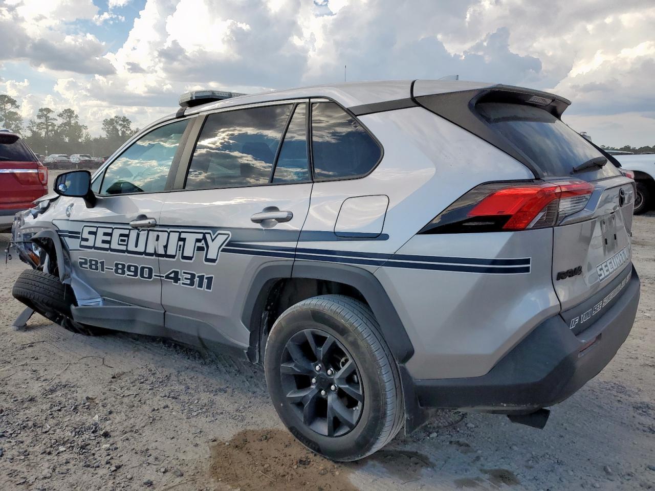 2023 Toyota Rav4 Le - Image 2