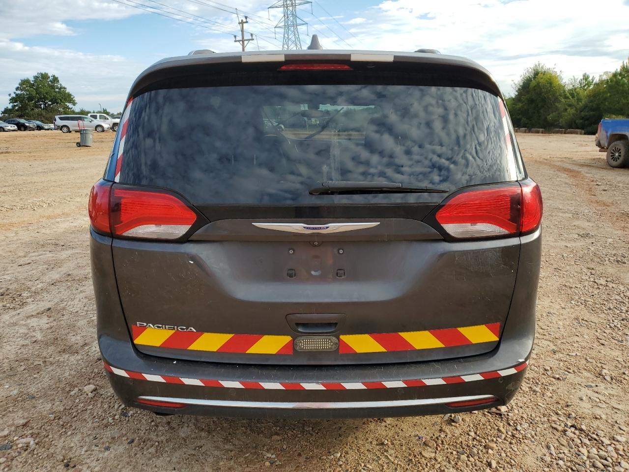 2019 Chrysler Pacifica Touring L - Фото 6