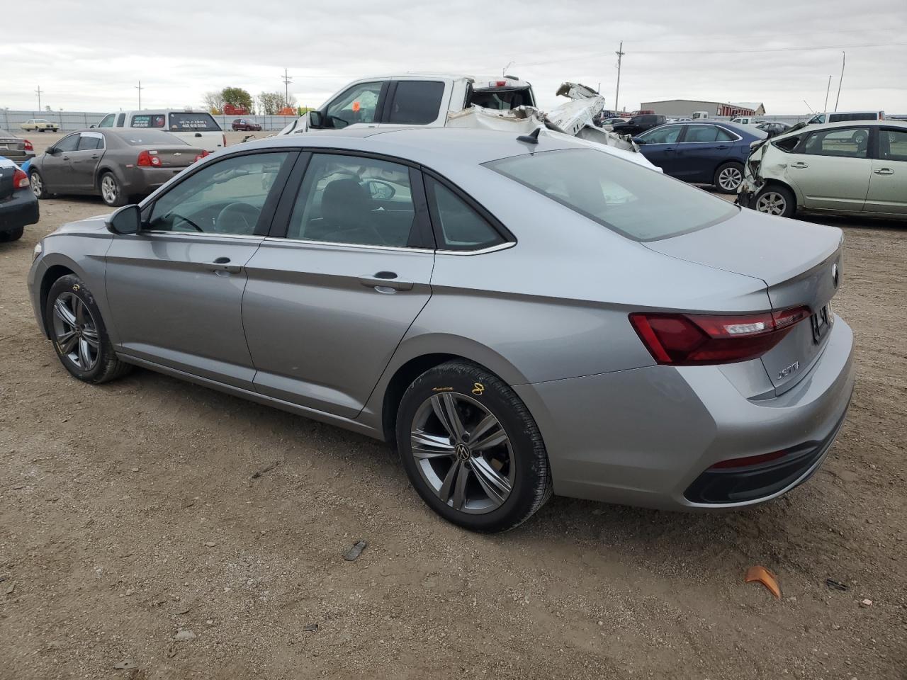 2024 Volkswagen Jetta Se - Фото 2