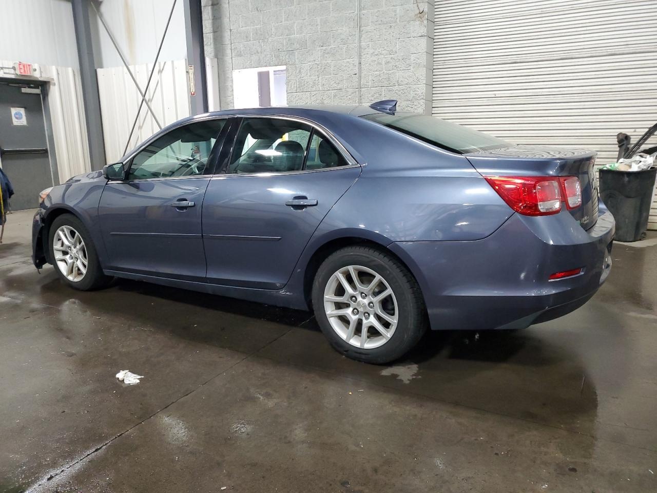 2015 Chevrolet Malibu 1Lt - Фото 2