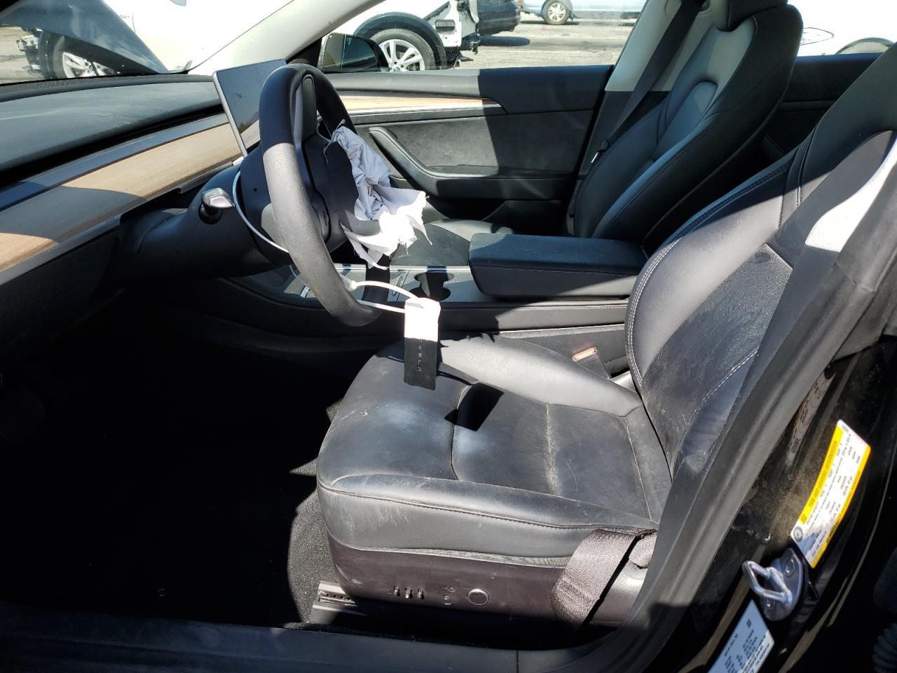 2023 Tesla Model 3 - Фото 7