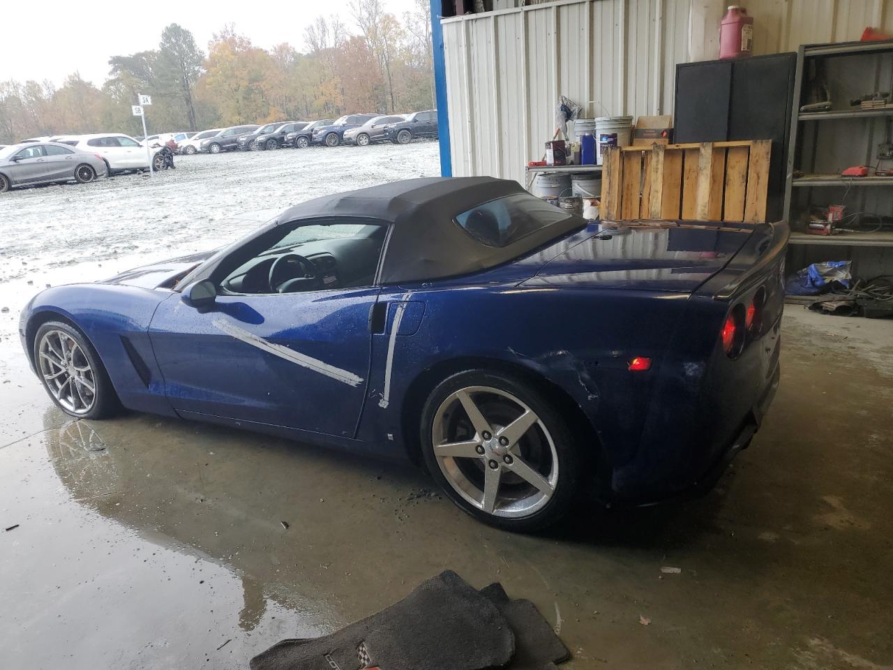 2006 Chevrolet Corvette - Фото 2