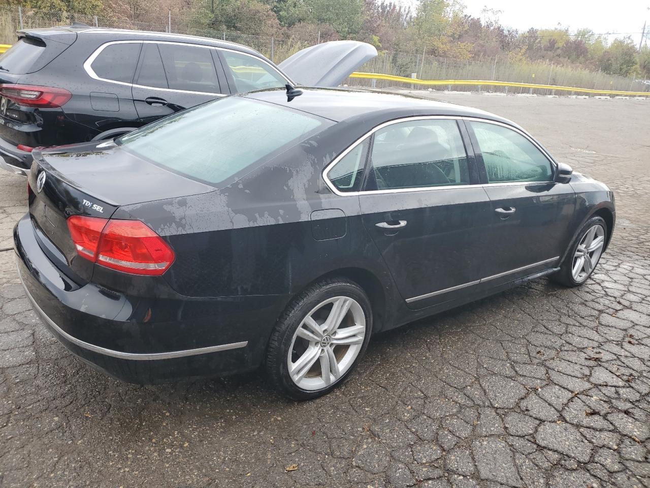 2013 Volkswagen Passat Sel - Фото 3