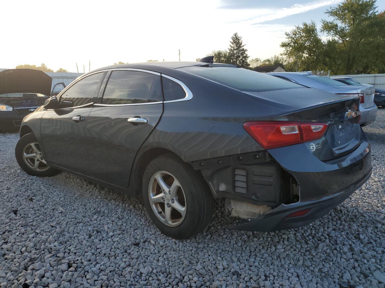 2018 Chevrolet Malibu Lt - Фото 2