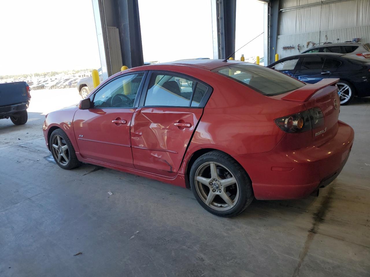 2005 Mazda 3 S - Image 2