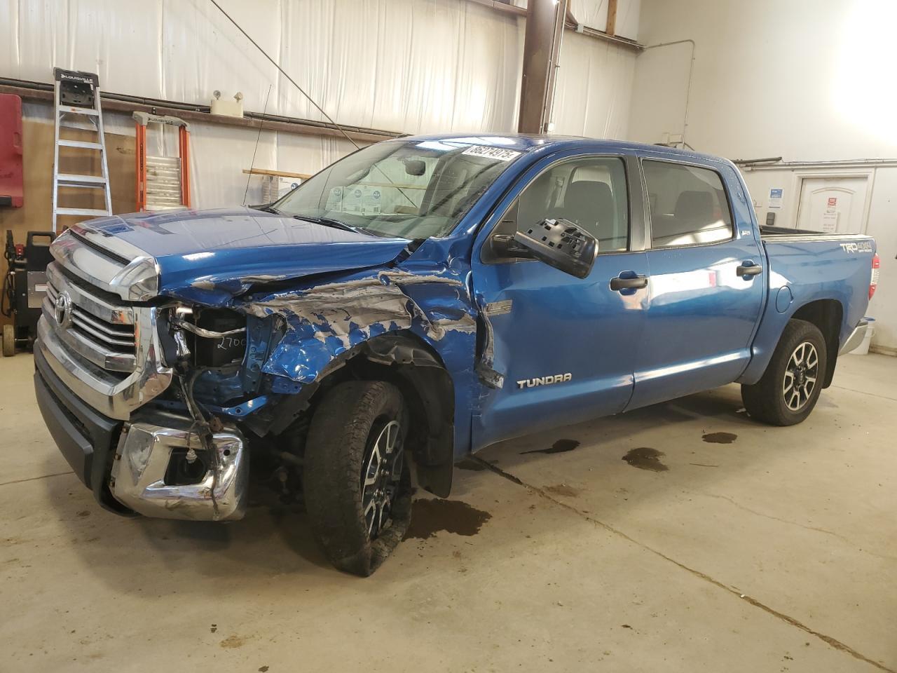 2016 Toyota Tundra Crewmax Sr5