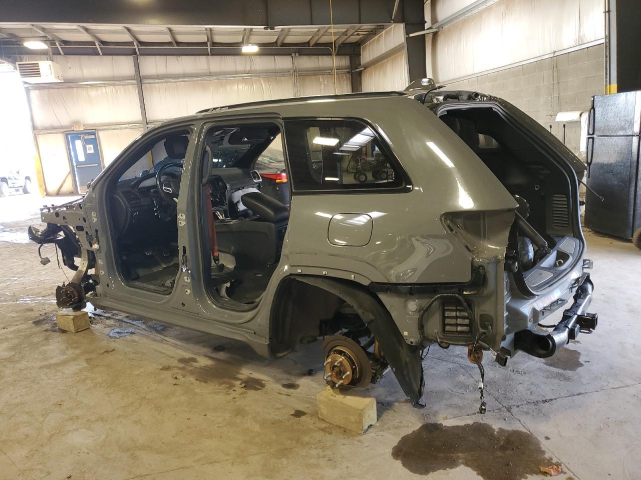 2021 Jeep Grand Cherokee Trackhawk - Image 2
