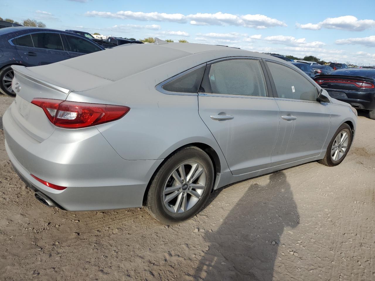 2016 Hyundai Sonata Se - Image 3