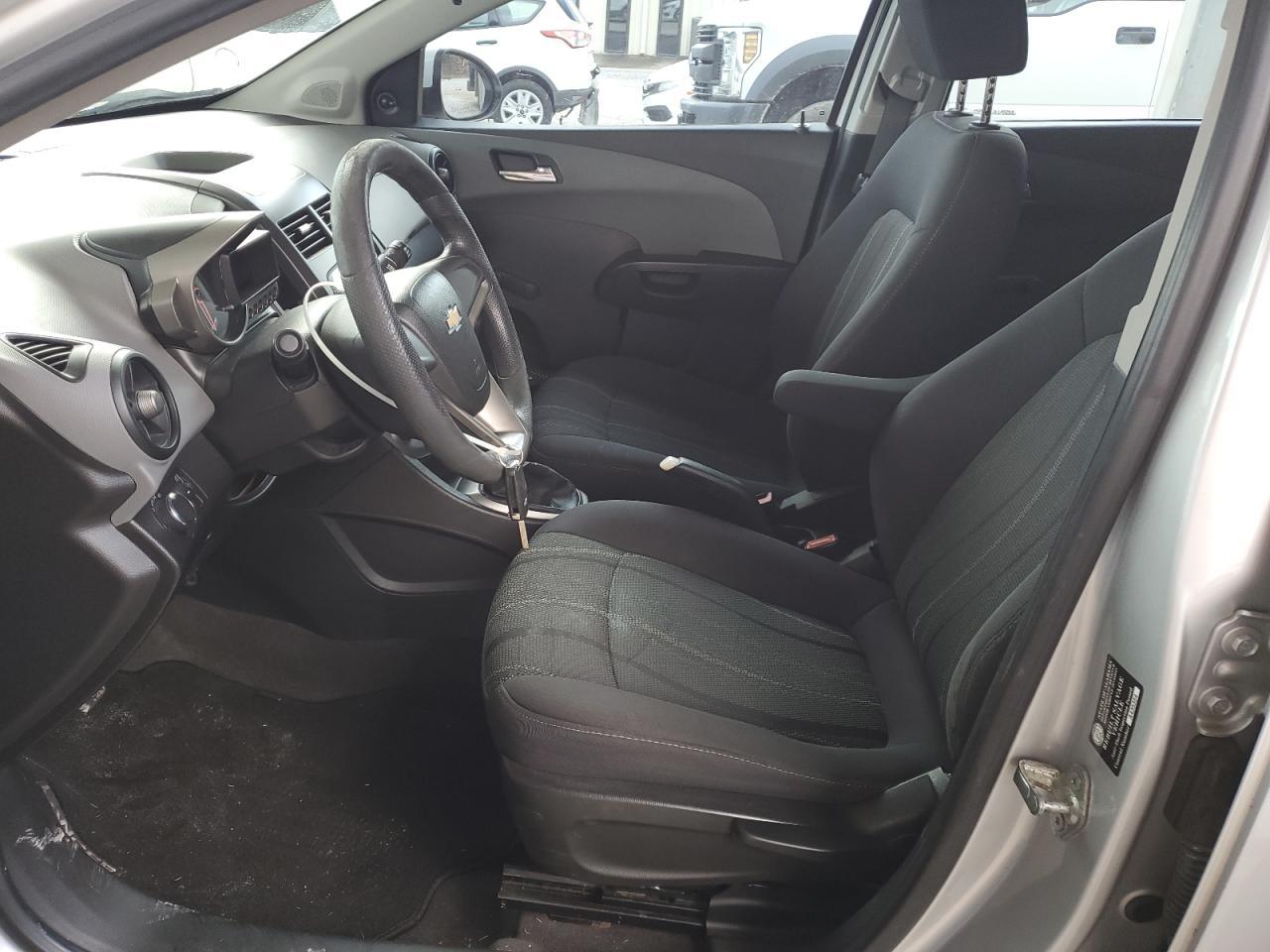 2012 Chevrolet Sonic Ls - Фото 7