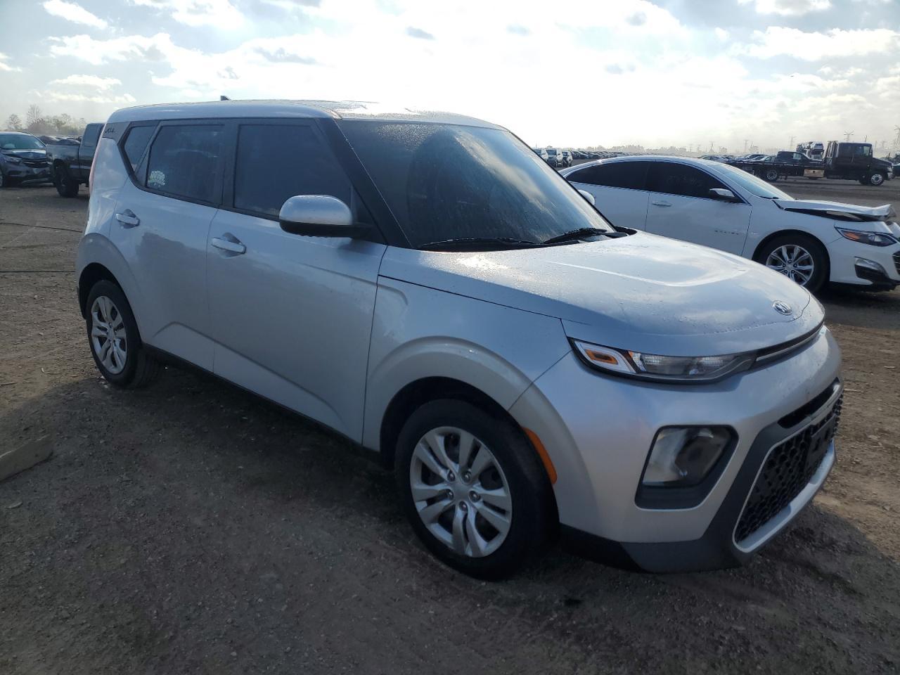 2020 Kia Soul Lx - Image 4