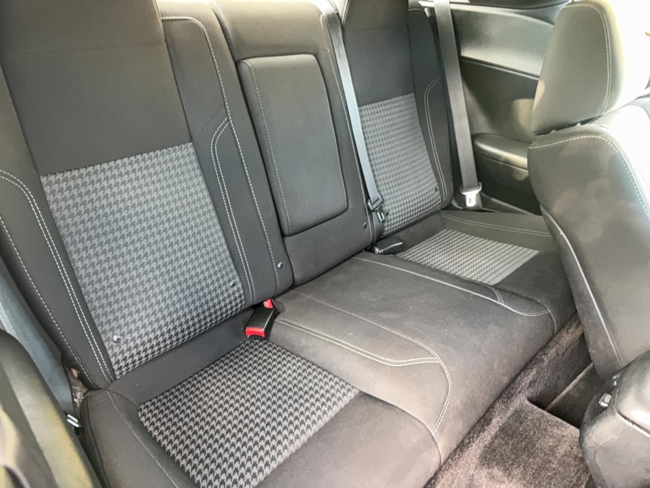 2015 Dodge Challenger Sxt - Фото 6