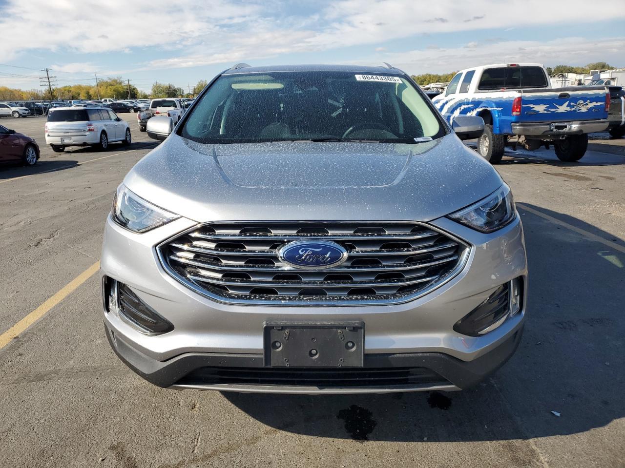 2022 Ford Edge Sel - Image 5
