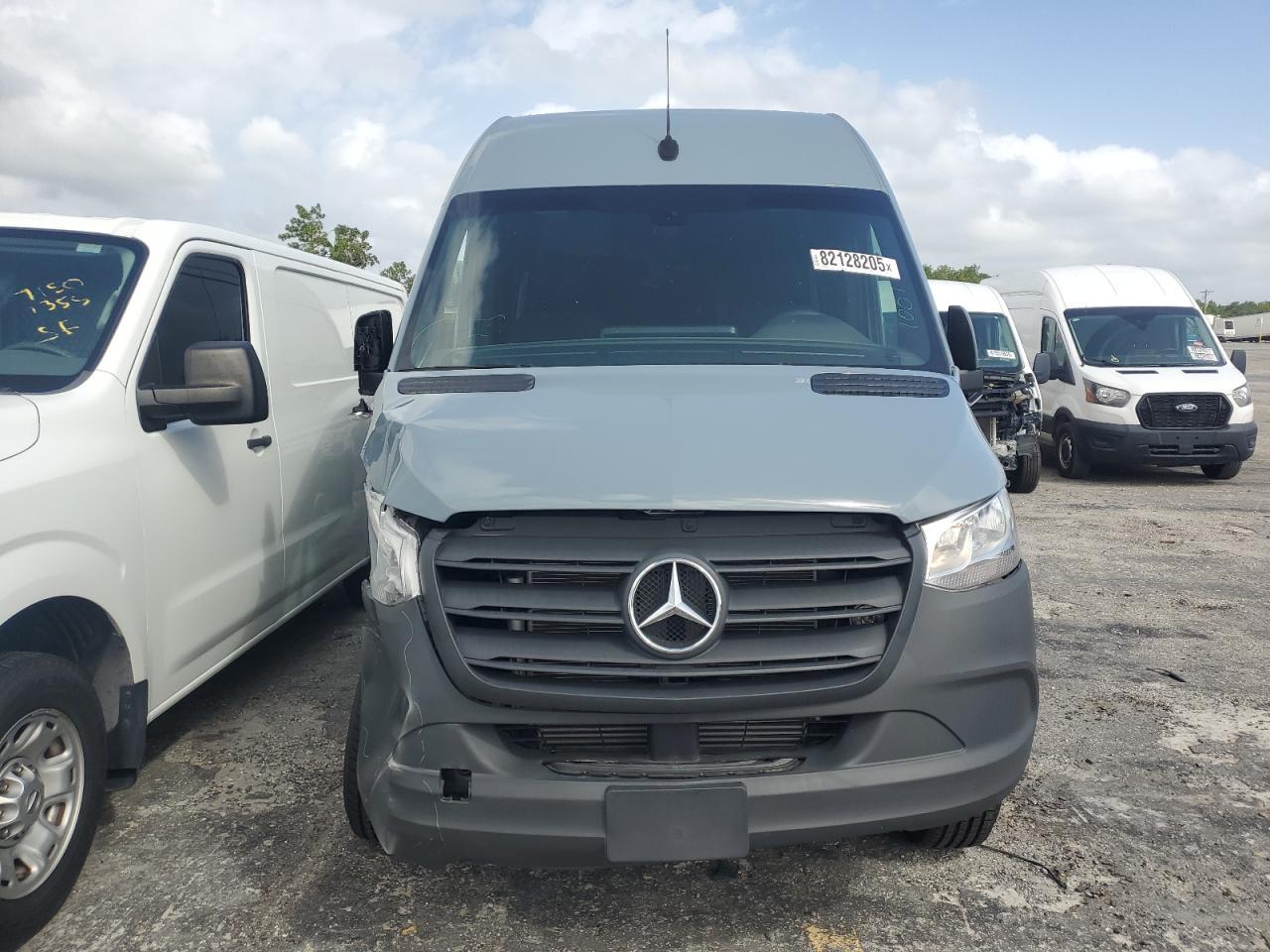 2023 Mercedes-Benz Sprinter 2500 - Фото 5