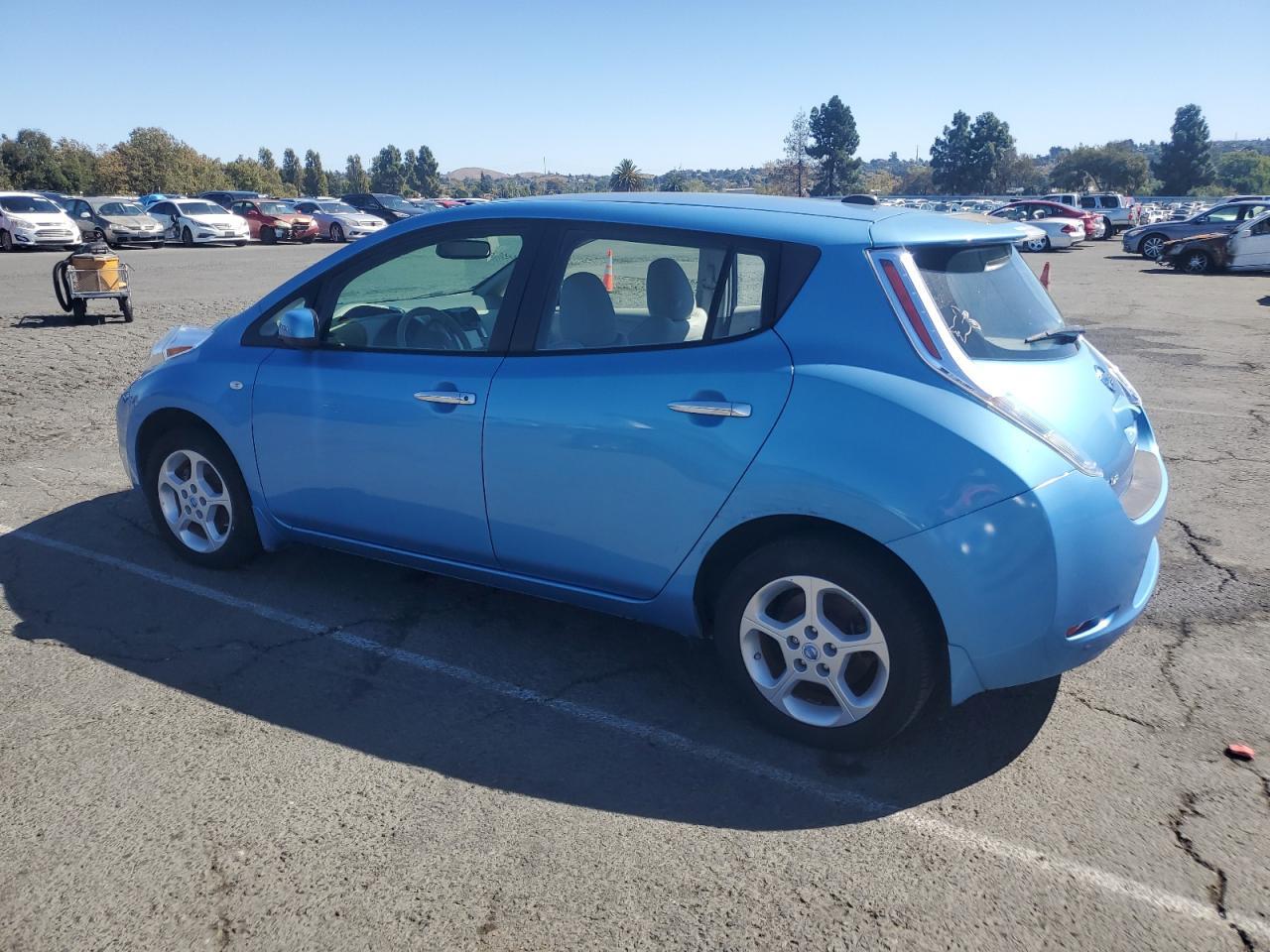 2012 Nissan Leaf Sv - Фото 2