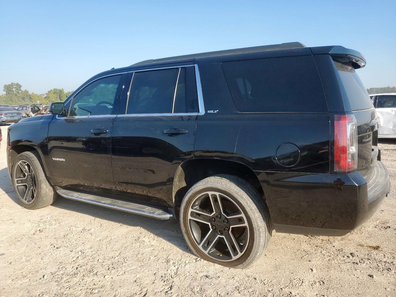 2020 GMC Yukon Slt - Фото 2