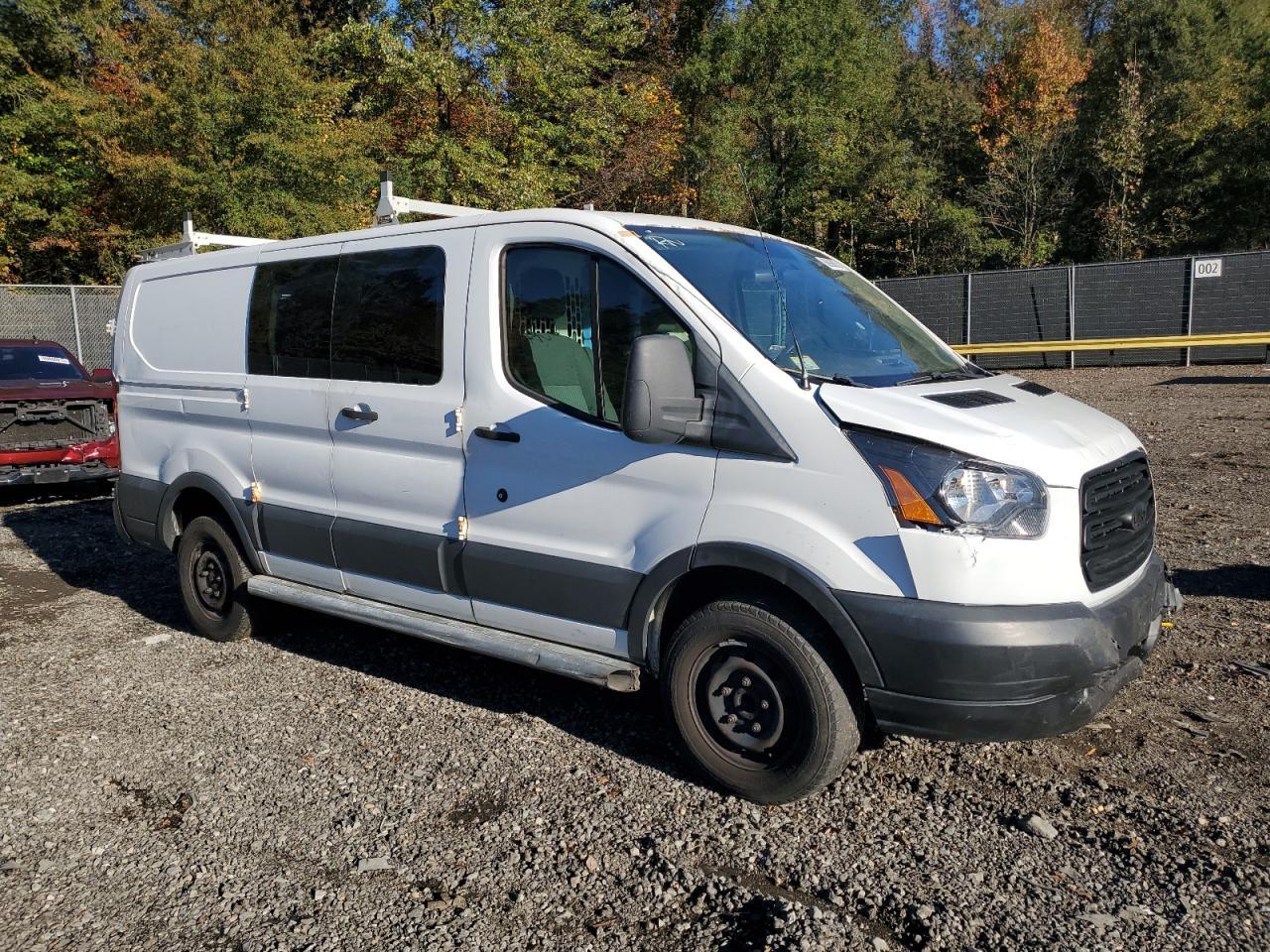 2015 Ford Transit T-250 - Фото 4