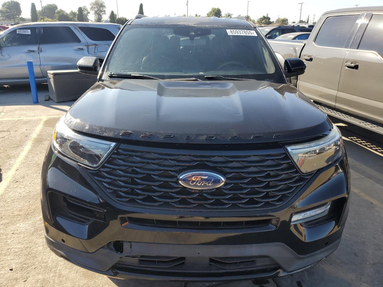2022 Ford Explorer St - Image 5