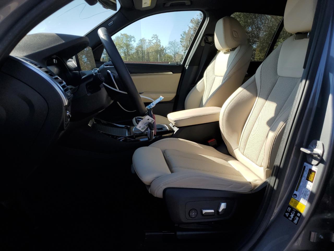 2023 BMW X3 - Image 7
