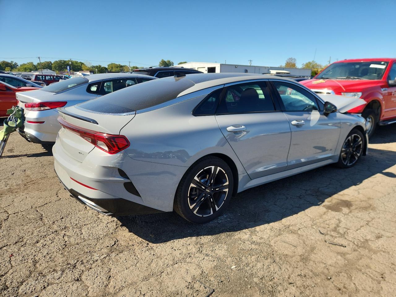 2023 Kia K5 Gt Line - Image 3