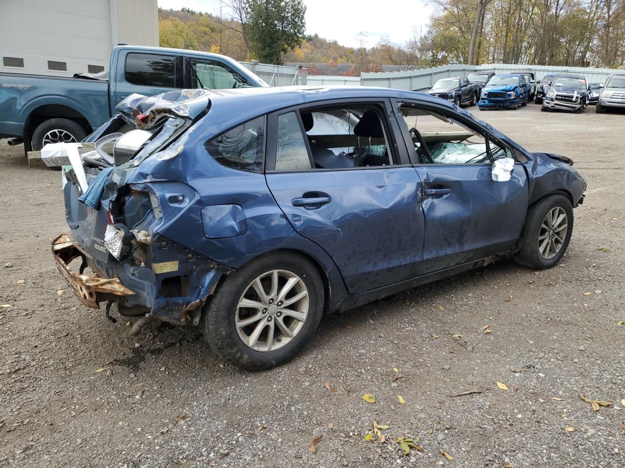 2013 Subaru Impreza Premium - Фото 3