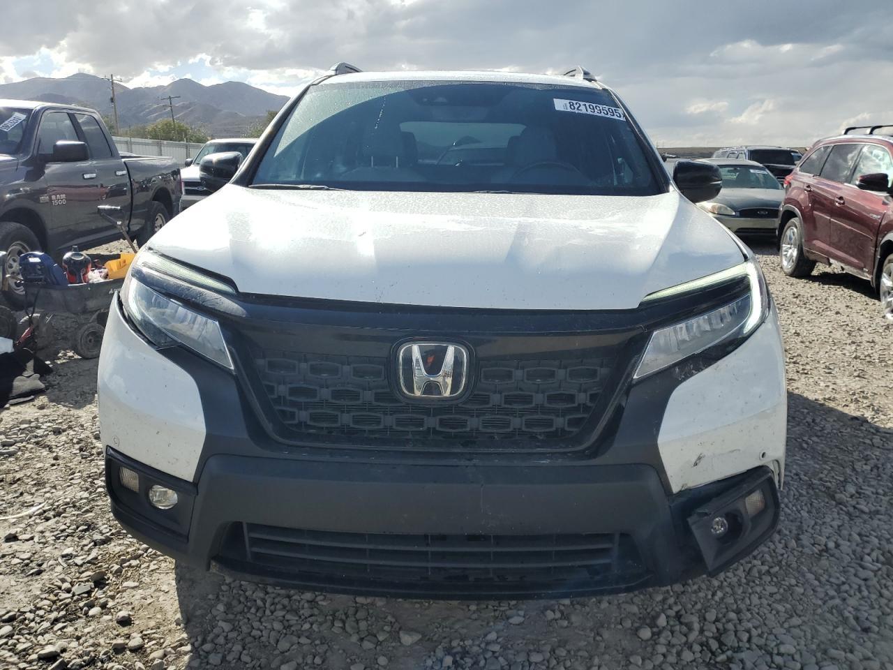 2021 Honda Passport Elite - Image 5