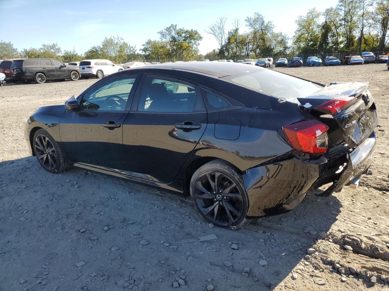 2019 Honda Civic Sport - Фото 2