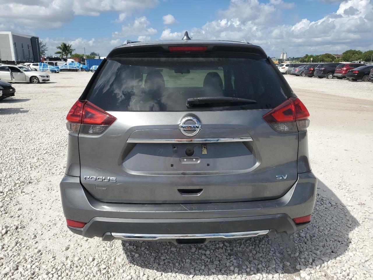 2018 Nissan Rogue S - Image 6