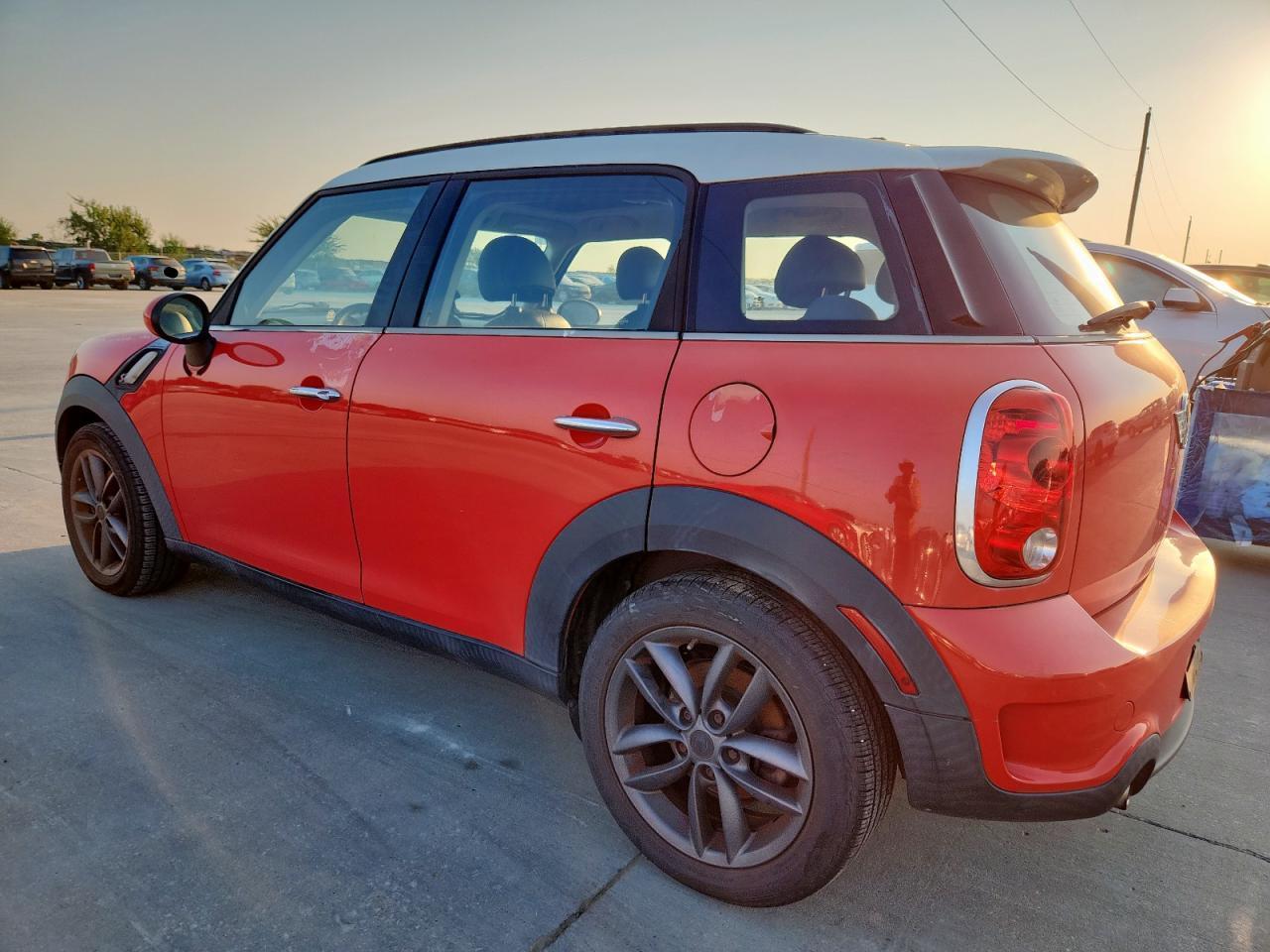 2011 Mini Cooper S Countryman - Image 2