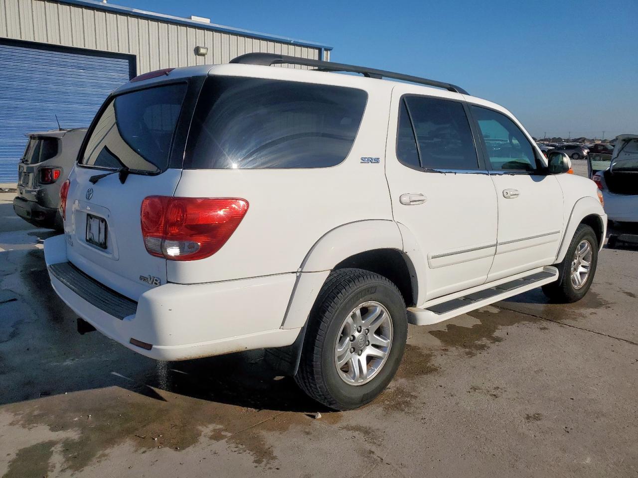 2005 Toyota Sequoia Sr5 - Фото 3