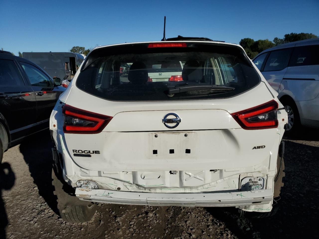 2021 Nissan Rogue Sport S - Image 6