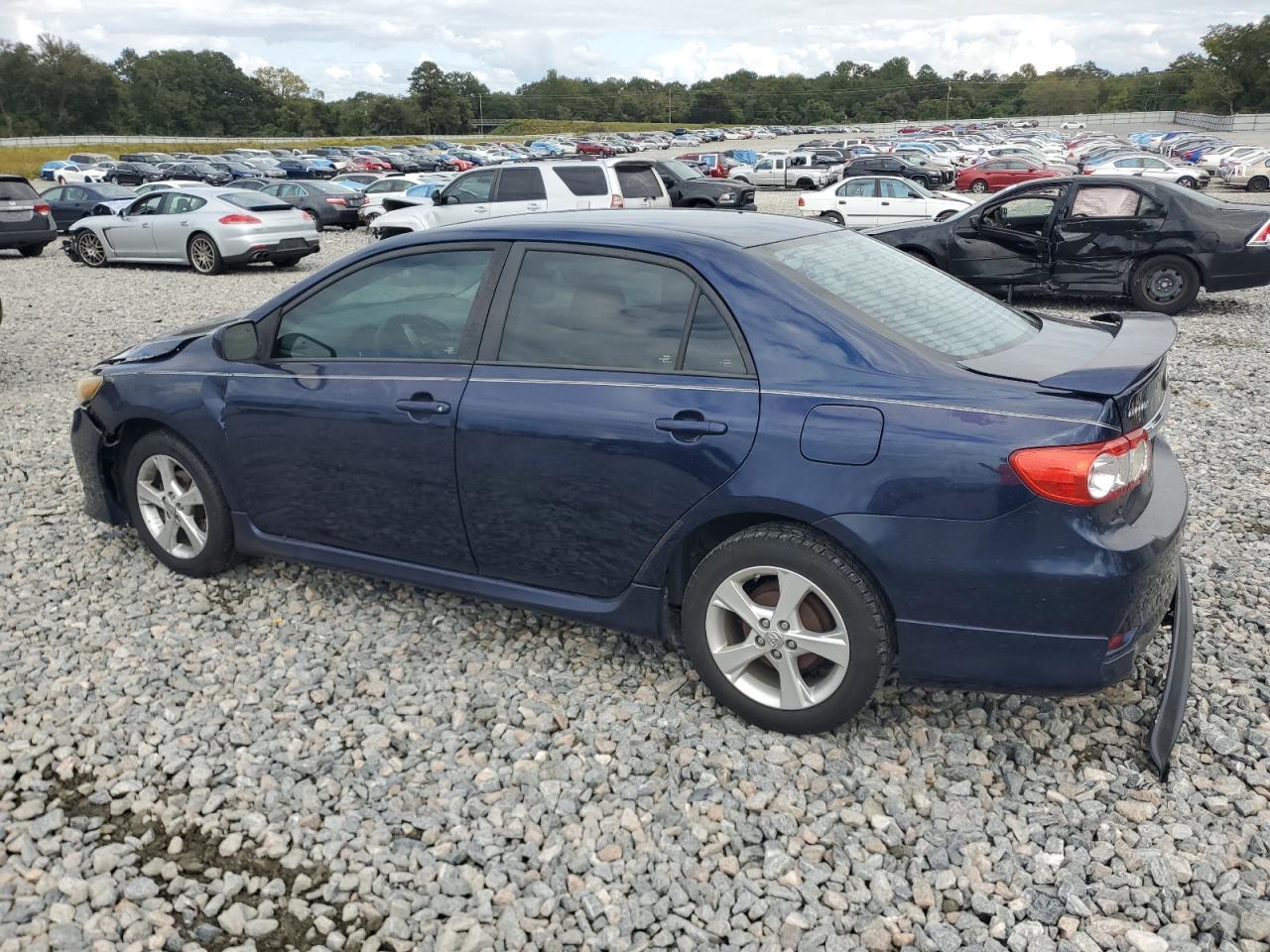 2011 Toyota Corolla S - Фото 2